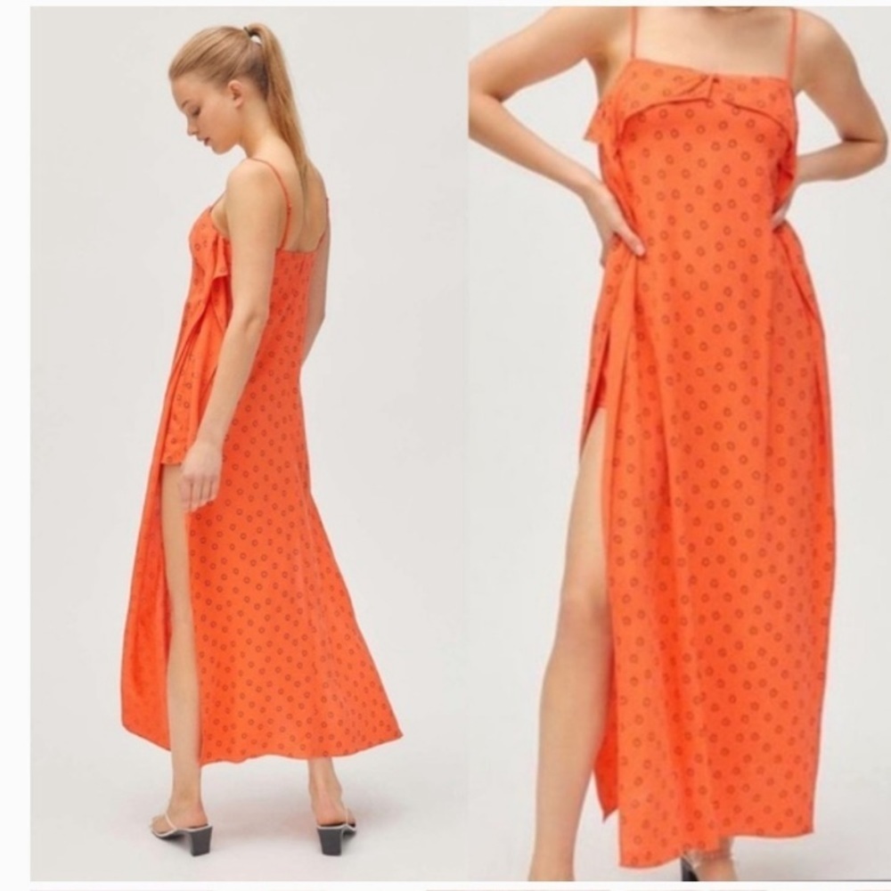 UO Ooh La La Side Slit Sleeveless layer dress XS